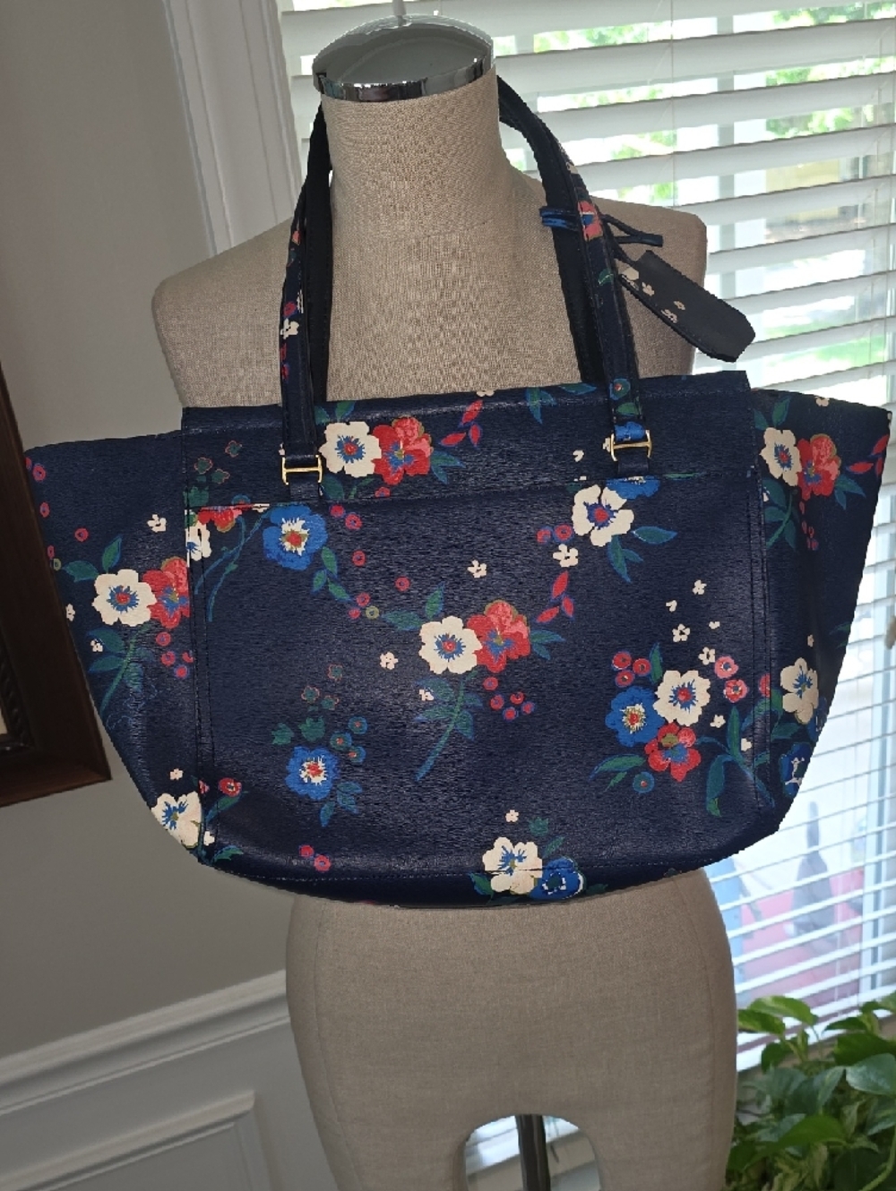 Tory Burch Navy Floral Purse with Multicolor Blooms - Picture 4 of 11